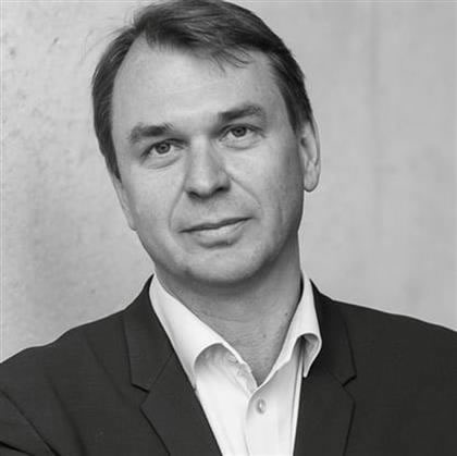 Dirk Kurbjuweit
